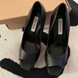 Steve Madden Lust heels size 7